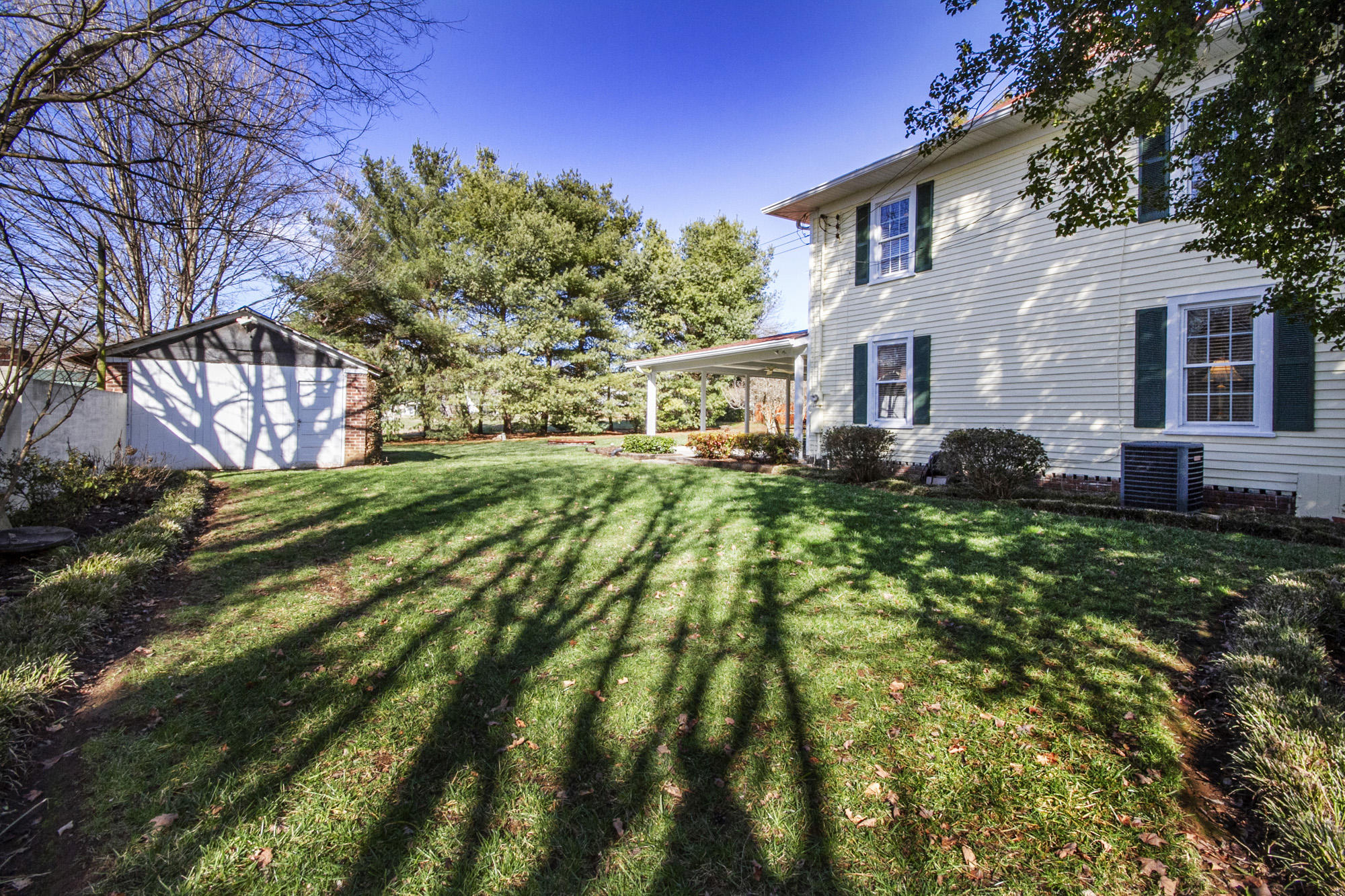 1907 Spring Street Powell, TN 37849 - Photo 37 of 40 CBA600EA-E379-4321-B5FA-DD5F4BA27E6E