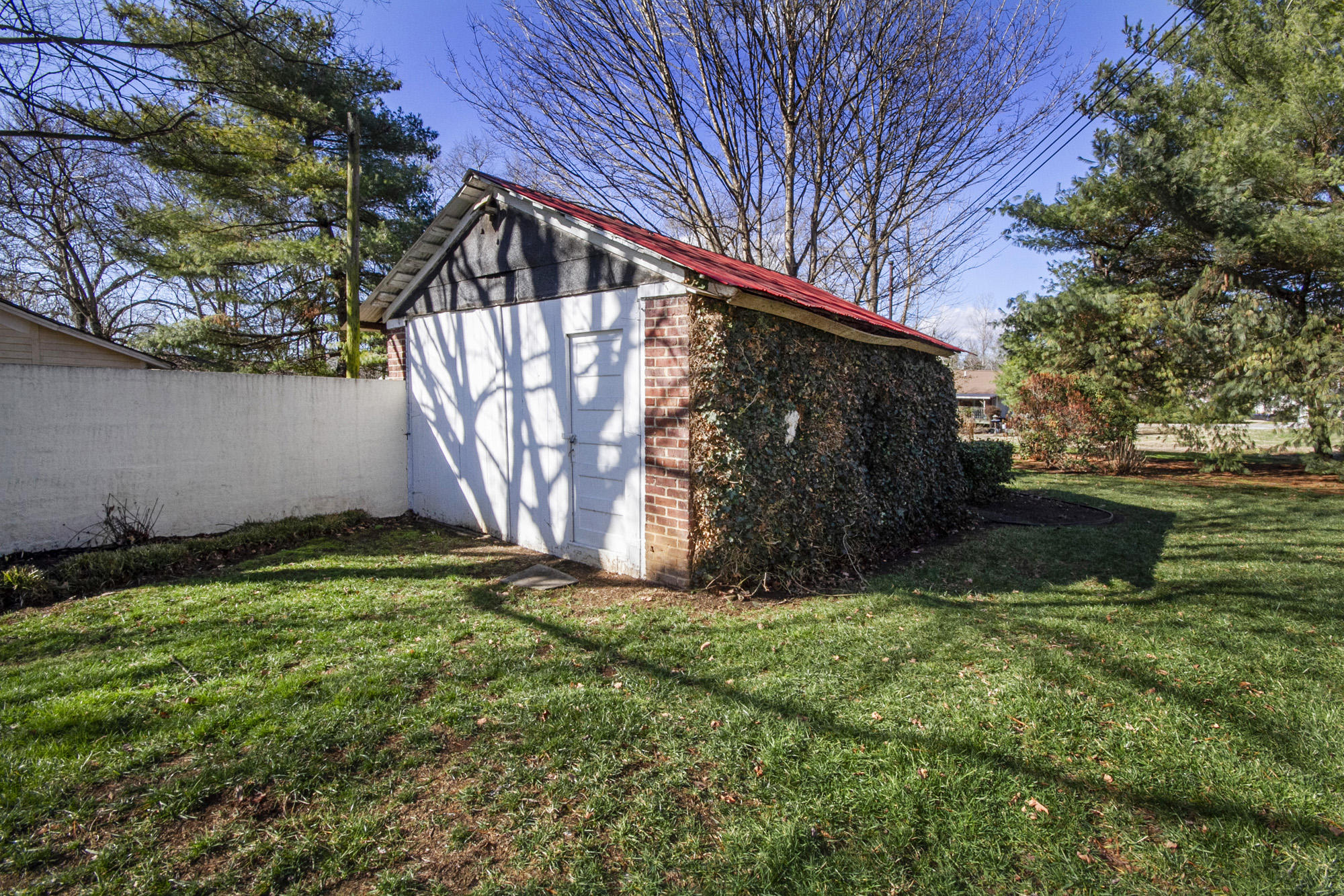 1907 Spring Street Powell, TN 37849 - Photo 38 of 40 4F37A81D-4FF1-4E03-BA8C-09B18CD49C60