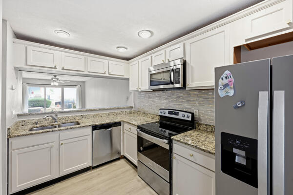 2414 Lake Park Road, Unit 1104 Lexington, KY 40502 - Photo 11 of 30 004_pf0F
