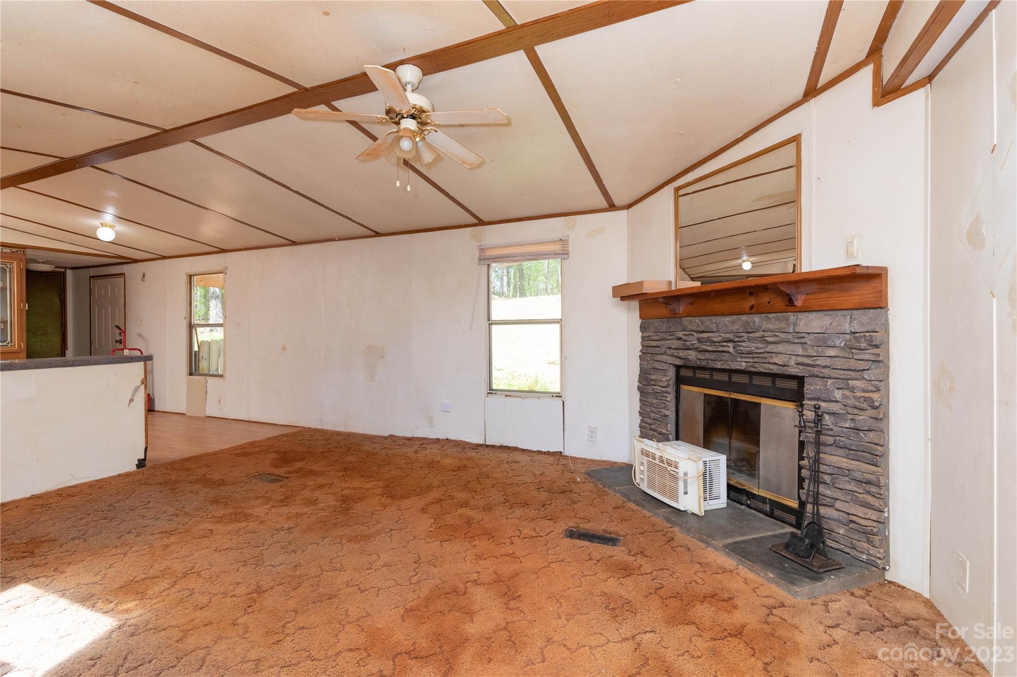 125 Mt Airy Road Marshall, NC 28753 - Photo 8 of 18 Gallery Image 8