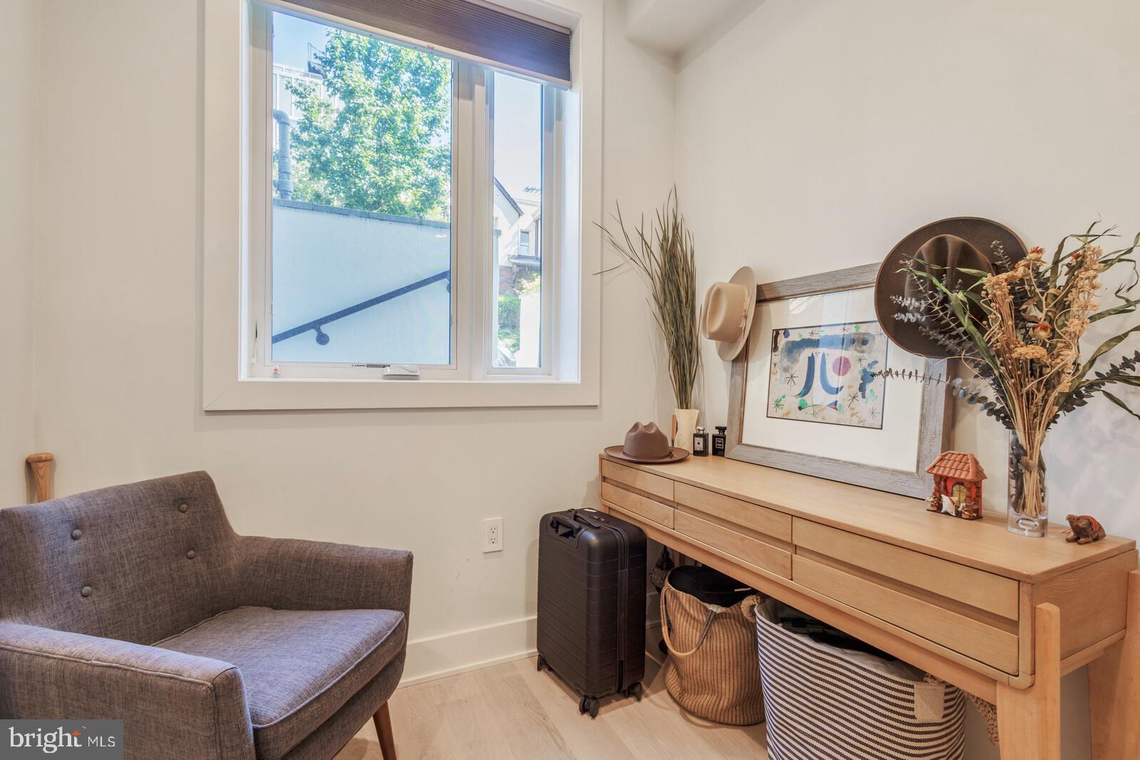 2466 Ontario Road Northwest, Unit 1 Washington, DC 20009 - Photo 11 of 22