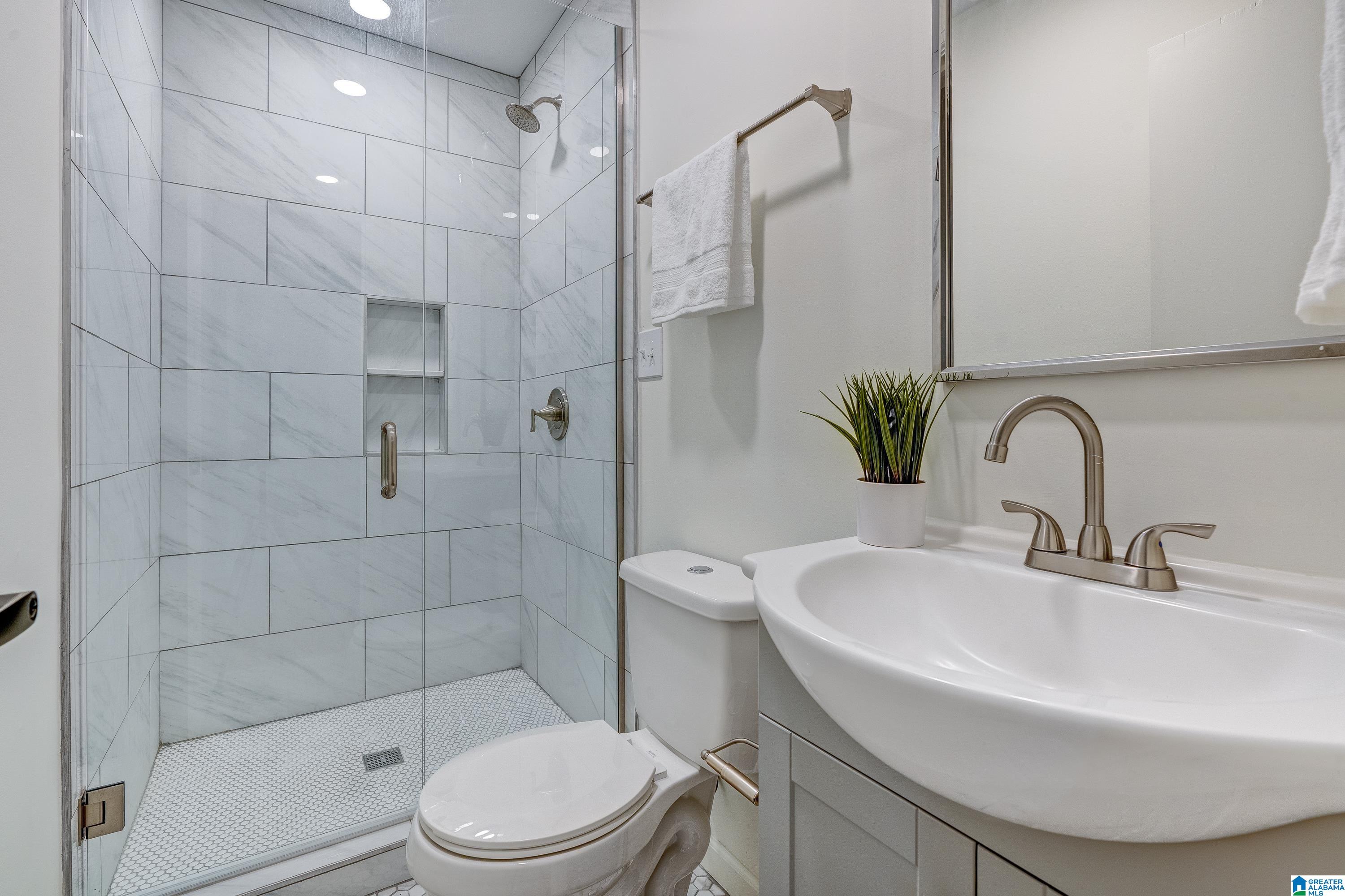 1503 Oxmoor Road Birmingham, AL 35209 - Photo 22 of 39