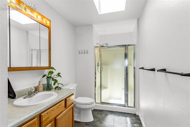 29175 Preston Road Pueblo, CO 81006 - Photo 19 of 48 Primary Bathroom