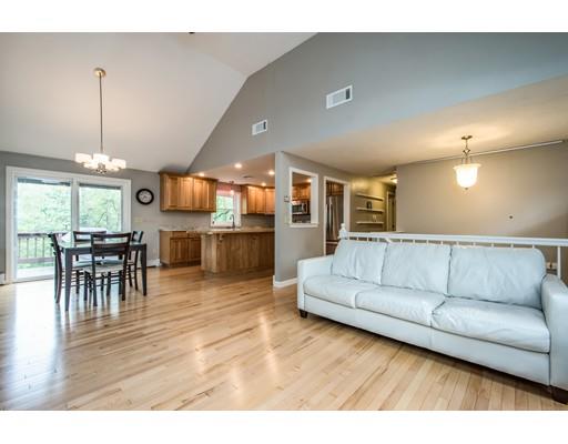 23 Zina Road Hudson, MA 01749 - Photo 4 of 25