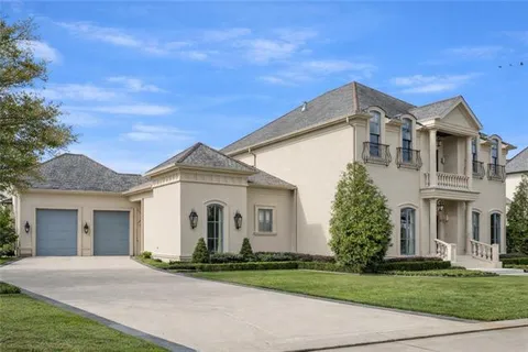 $2,425,000 | 21 Royal Palm Drive, Kenner, LA 70065