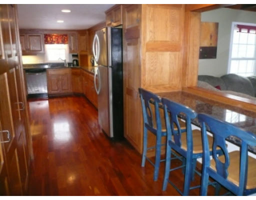58 South Acton Road Stow, MA 01775 - Photo 4 of 21 Gallery Image 4