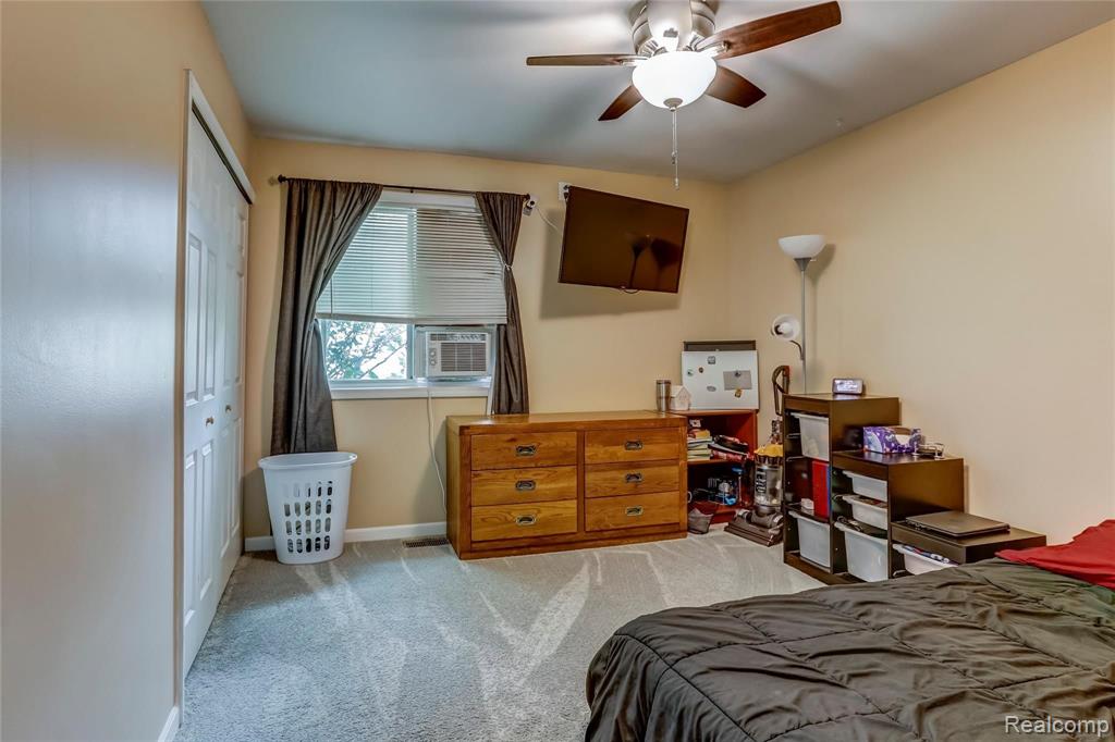 50765 Cedargrove Road Shelby, MI 48317 - Photo 11 of 22
