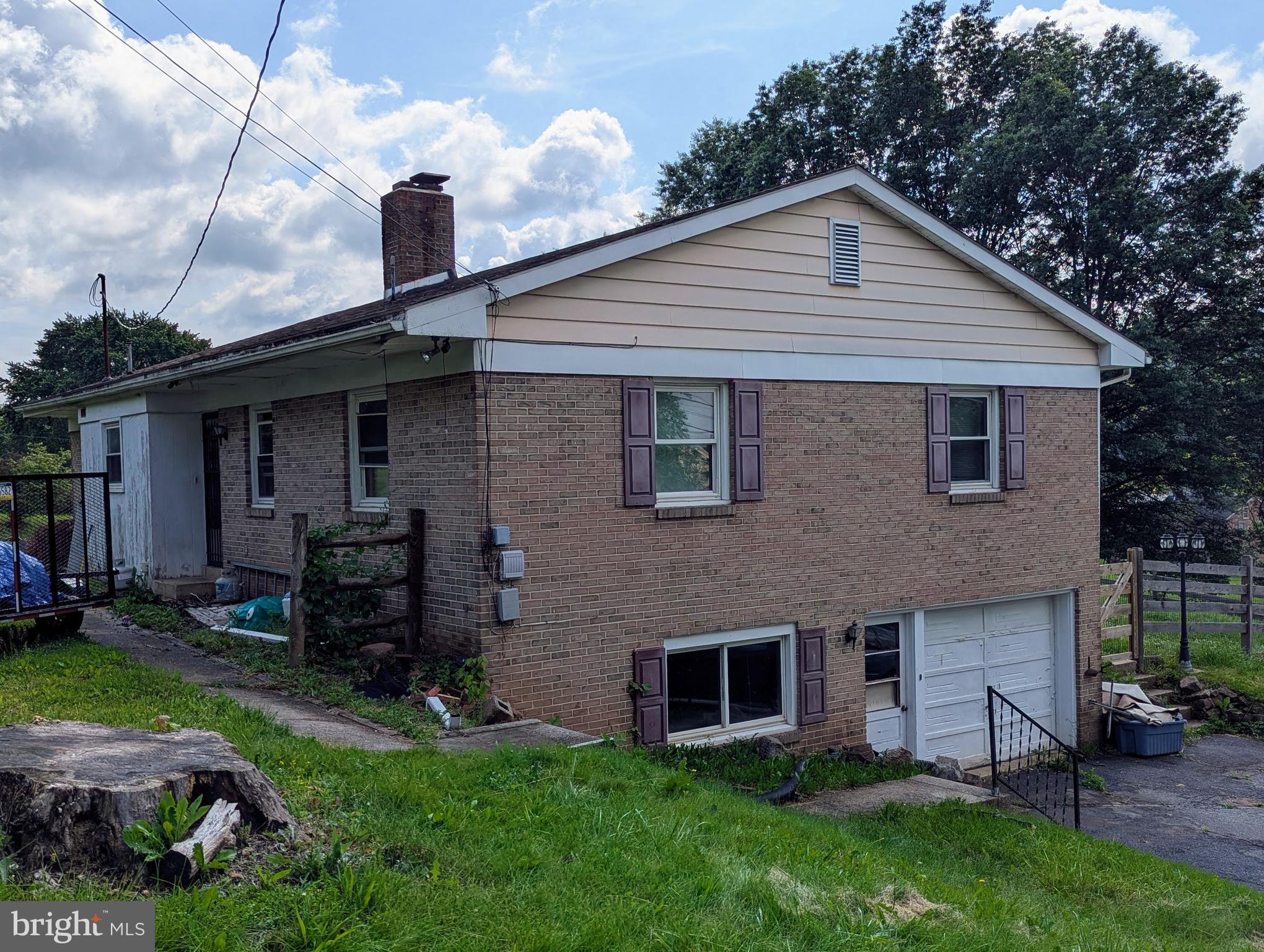 44 Chestnut Street Adamstown, PA 19501 - Photo 12 of 24 a view of house with backyard