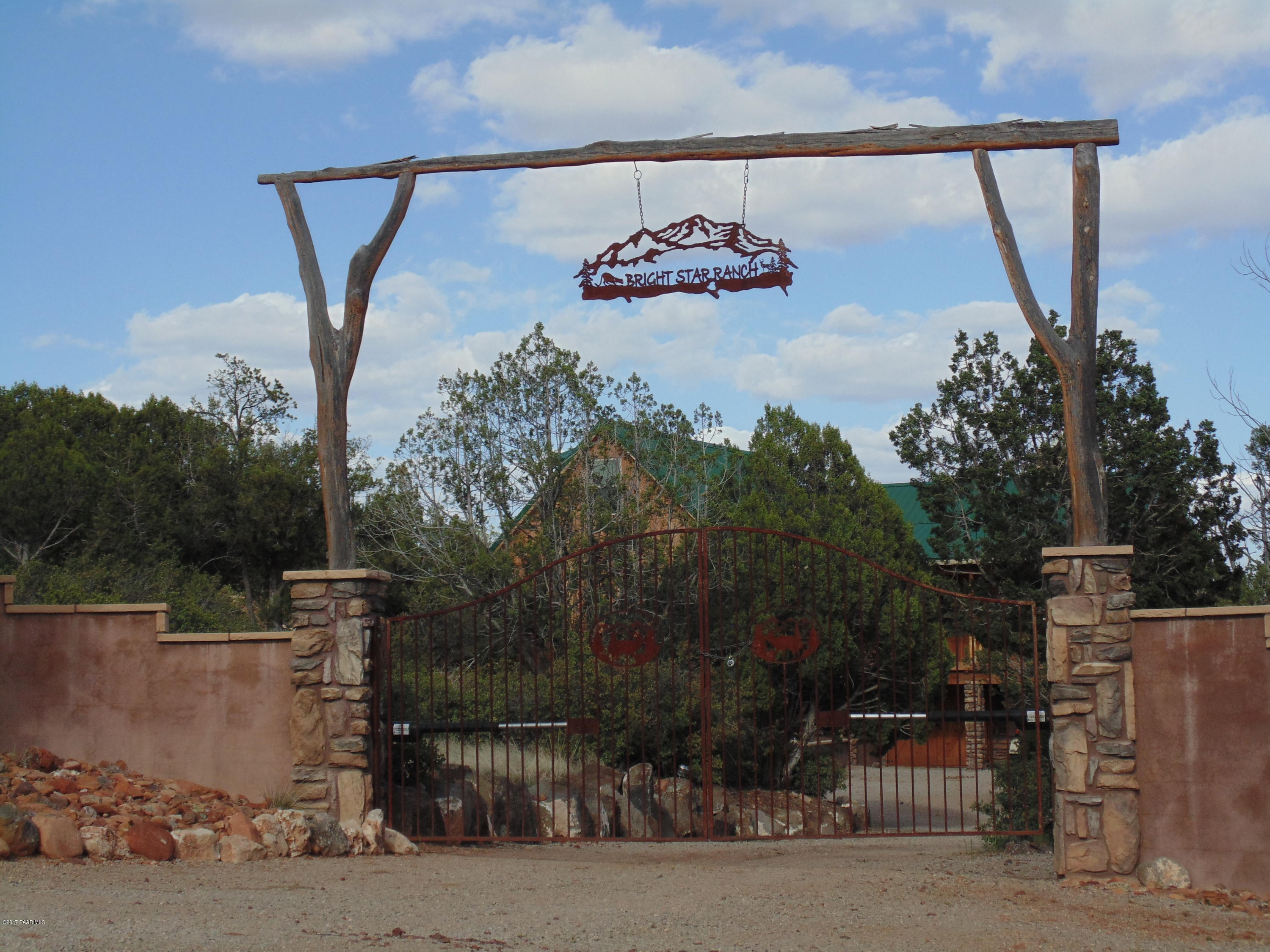 30445 West Ridge Runner Road Seligman, AZ 86337 - Photo 8 of 122 DSC01991