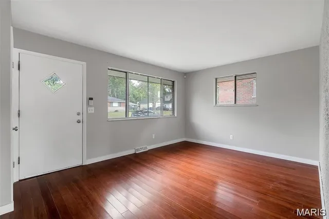 $102,500 | 1136 Cove Lane, St. Louis, MO 63138