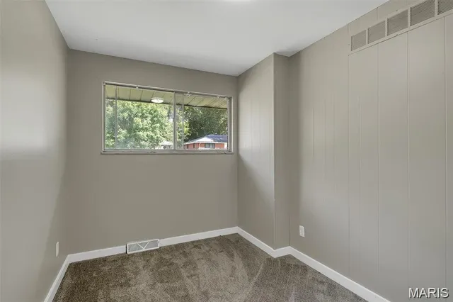 $102,500 | 1136 Cove Lane, St. Louis, MO 63138