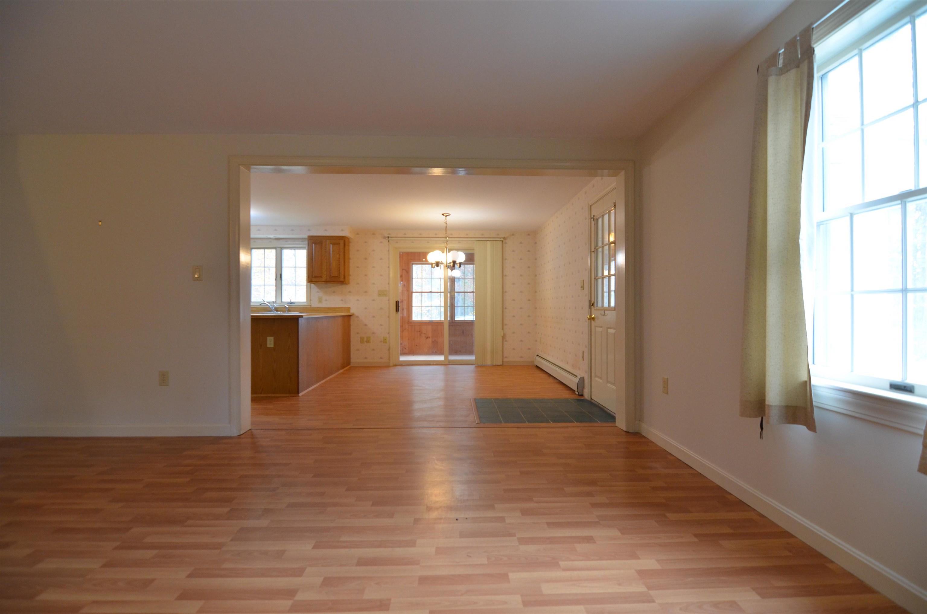 128 Stocker Pond Road Grantham, NH 03753 - Photo 6 of 41