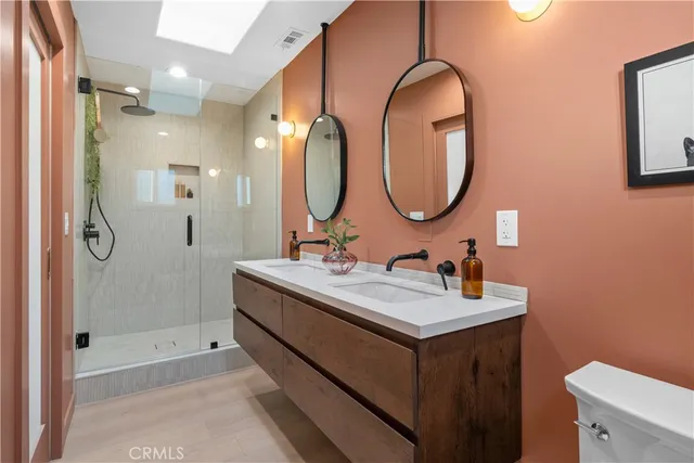 $1,350,000 | 5625 St Clair Avenue, Valley Village, CA 91607