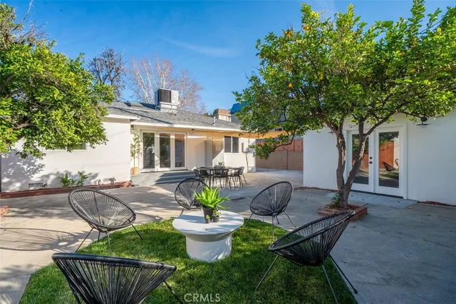 $1,350,000 | 5625 St Clair Avenue, Valley Village, CA 91607