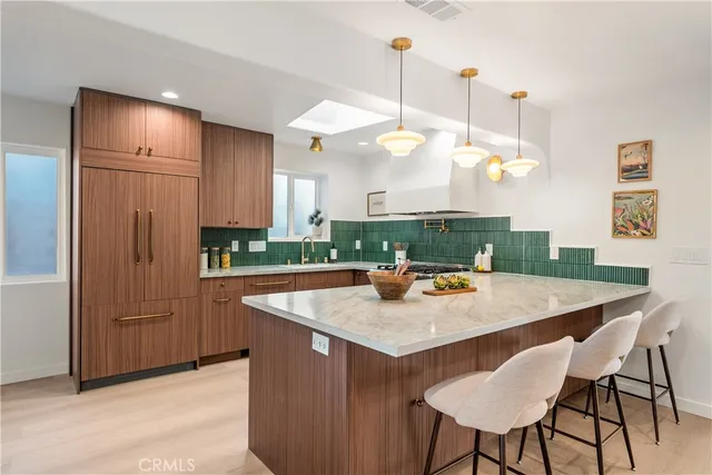 $1,350,000 | 5625 St Clair Avenue, Valley Village, CA 91607