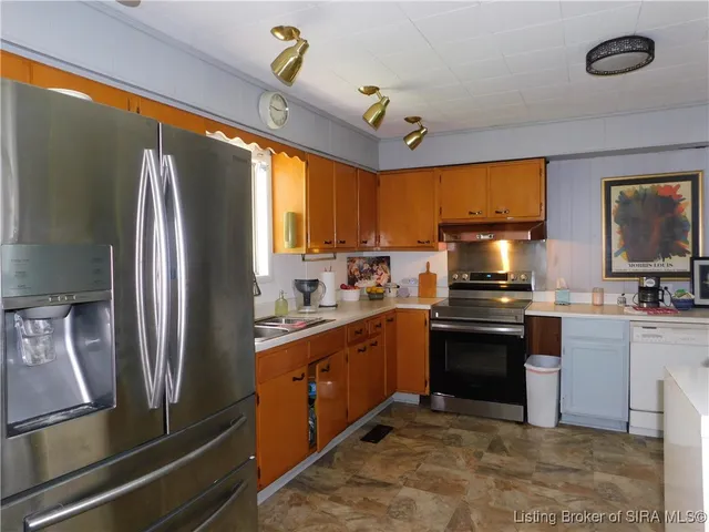 $224,900 | 902 Coleman Street Northeast, Palmyra, IN 47164