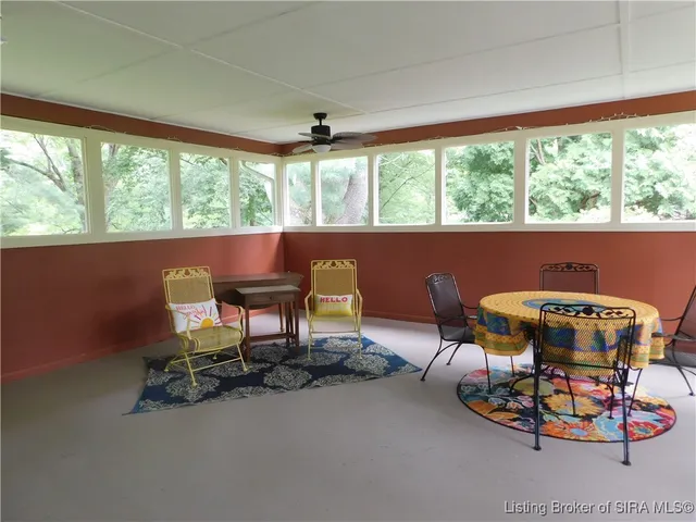 $224,900 | 902 Coleman Street Northeast, Palmyra, IN 47164