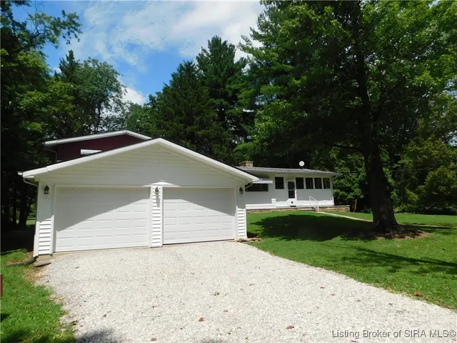 $224,900 | 902 Coleman Street Northeast, Palmyra, IN 47164