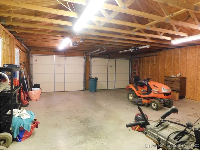 $224,900 | 902 Coleman Street Northeast, Palmyra, IN 47164