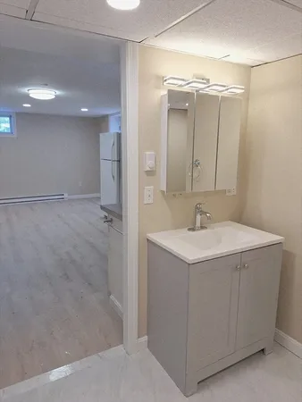 $1,900 | 157 Thatcher Road, Unit R, Gloucester, MA 01930