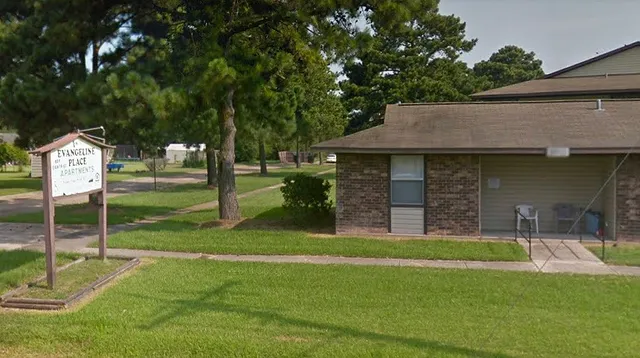 $575 | 809 8th Street, Lake Arthur, LA 70549