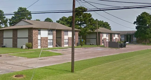 $575 | 809 8th Street, Lake Arthur, LA 70549