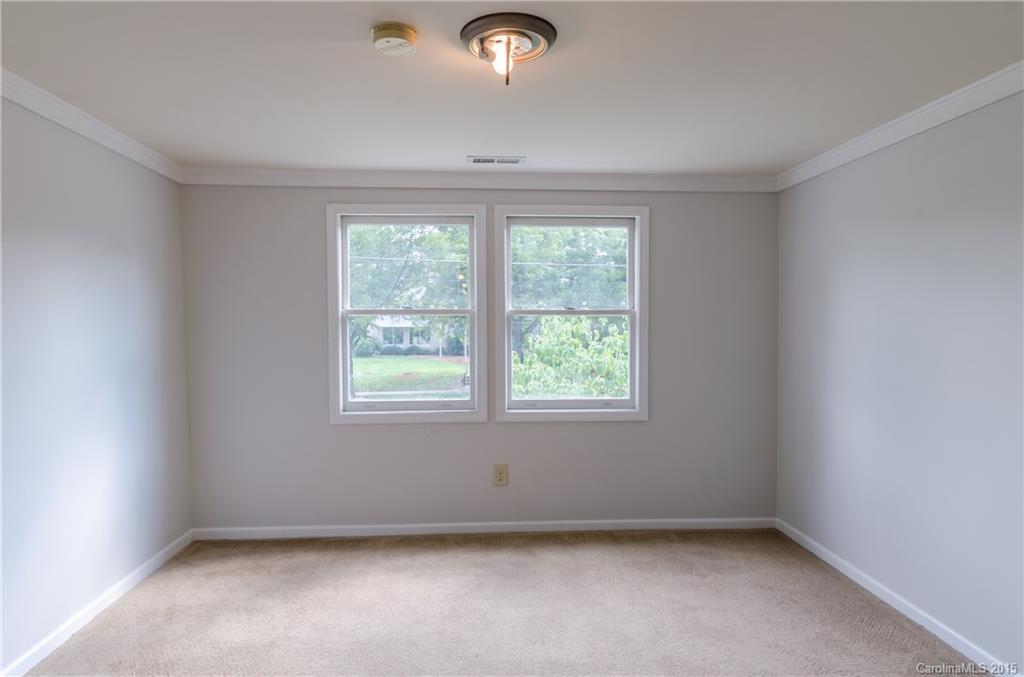 2904 Tuckaseegee Road Charlotte, NC 28208 - Photo 14 of 21 an empty room with a window