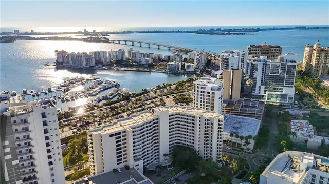 $1,550,000 | 1255 North Gulfstream Avenue, Unit 1407, Sarasota, FL 34236