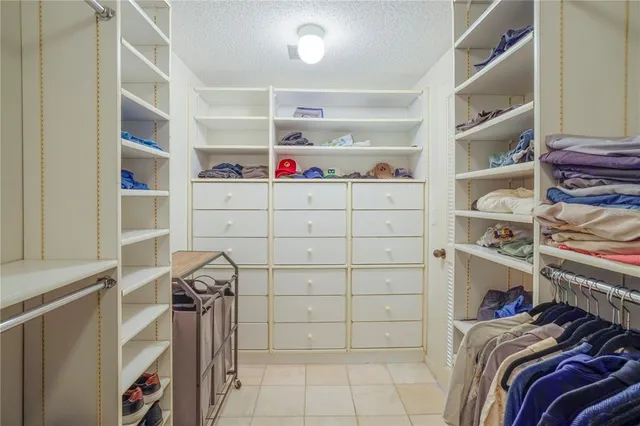 $1,550,000 | 1255 North Gulfstream Avenue, Unit 1407, Sarasota, FL 34236