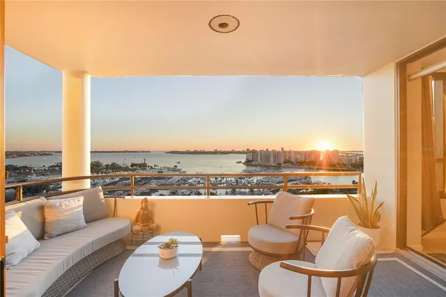 $1,550,000 | 1255 North Gulfstream Avenue, Unit 1407, Sarasota, FL 34236