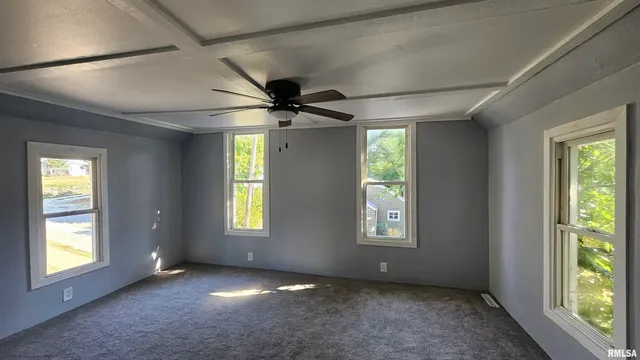 $54,000 | 148 Robinson Avenue, Canton, IL 61520