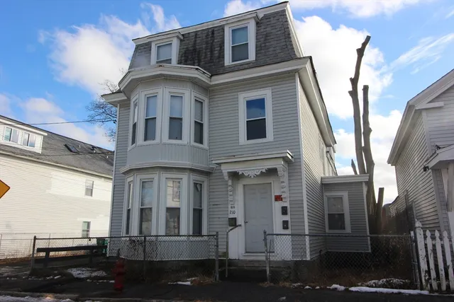 $849,900 | 206-210 Cross Street, Lowell, MA 01854