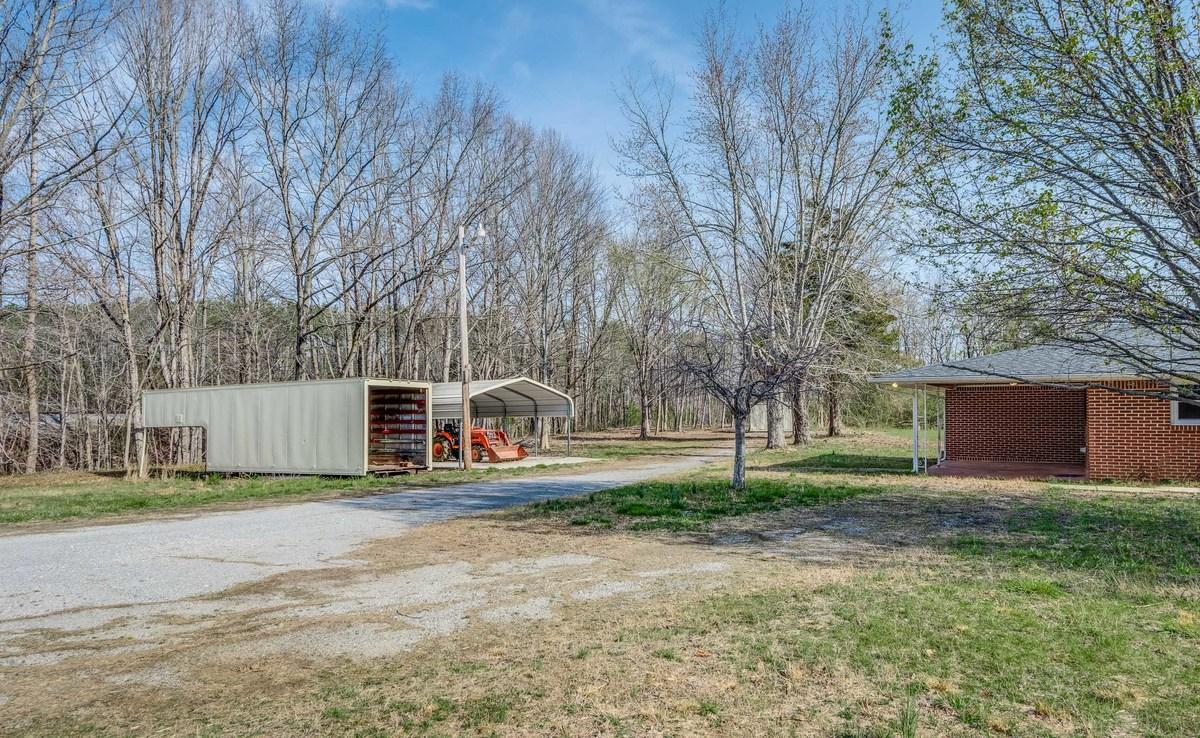 12125 Old Baxter Road Silver Point, TN 38582 - Photo 19 of 29 Carport/Storage