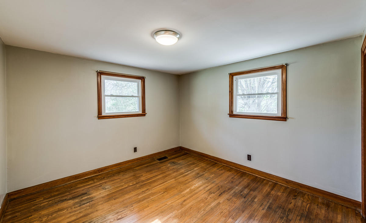 12125 Old Baxter Road Silver Point, TN 38582 - Photo 9 of 29 Master Bedroom