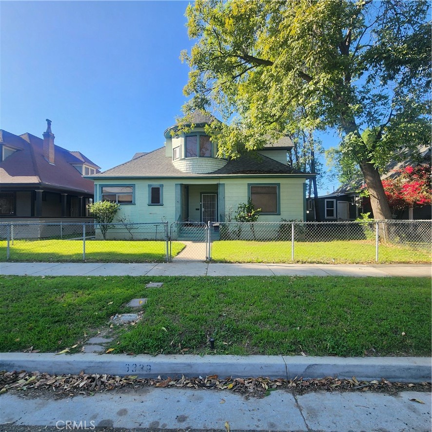 3339 Mulberry Street Riverside, CA 92501 - Photo 2 of 6