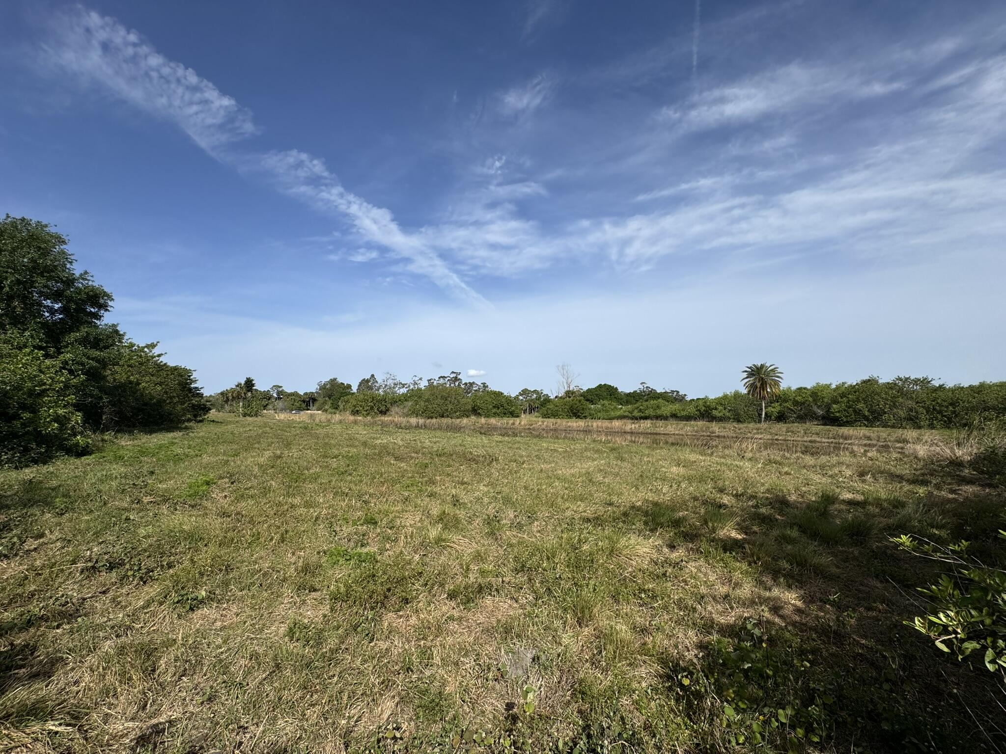 8600 Southwest Springhaven Avenue Indiantown, FL 34956 - Photo 6 of 14 a view of lake and mountain