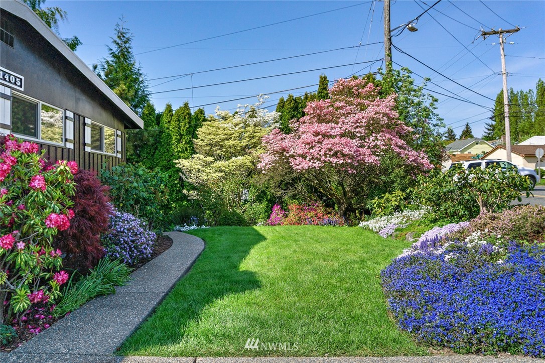 11405 21st Avenue Southwest Seattle, WA 98146 - Photo 3 of 25