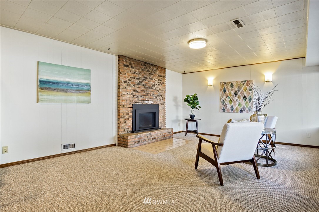 11405 21st Avenue Southwest Seattle, WA 98146 - Photo 21 of 25