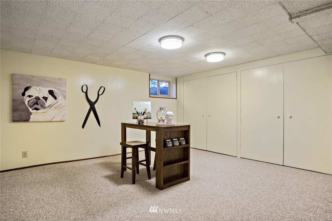 11405 21st Avenue Southwest Seattle, WA 98146 - Photo 22 of 25