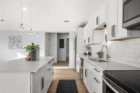 $195,000 | 1312 South Emery Street, Independence, MO 64055