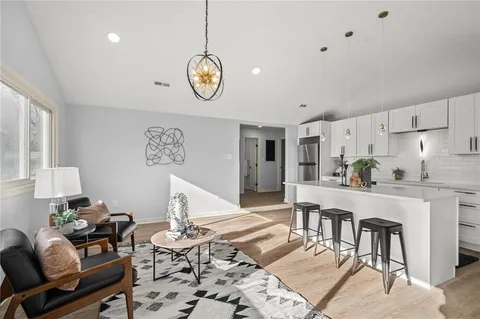 $195,000 | 1312 South Emery Street, Independence, MO 64055