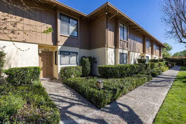 $292,000 | 1077 Rivara Road, Unit 215, Stockton, CA 95207