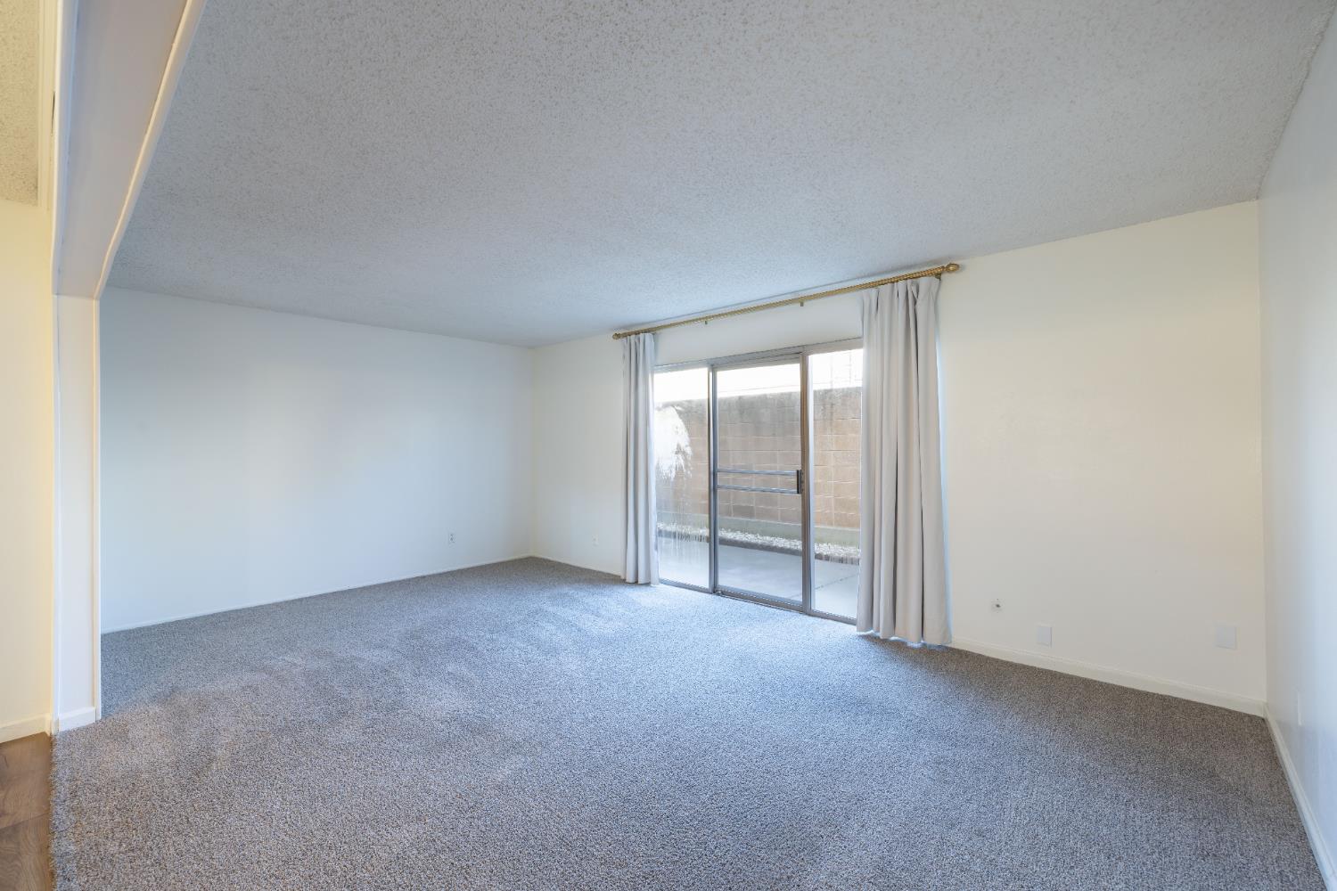 1077 Rivara Road, Unit 215 Stockton, CA 95207 - Photo 14 of 49