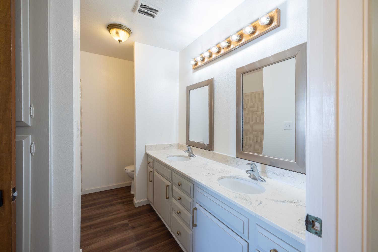 1077 Rivara Road, Unit 215 Stockton, CA 95207 - Photo 21 of 49