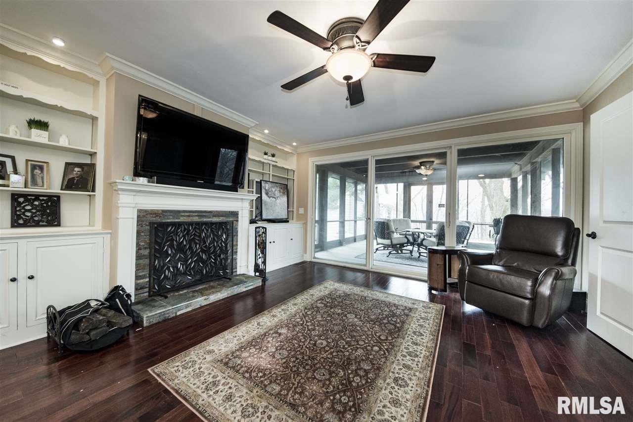 308 East High Point Road Peoria, IL 61614 - Photo 13 of 36 Gallery Image 13
