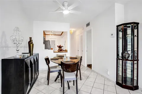 $229,900 | 455 Paradise Isle Boulevard, Unit 104, Hallandale Beach, FL 33009