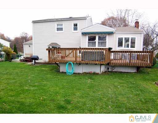 15 Winding Road Iselin, NJ 08830 - Photo 10 of 10 Gallery Image 10
