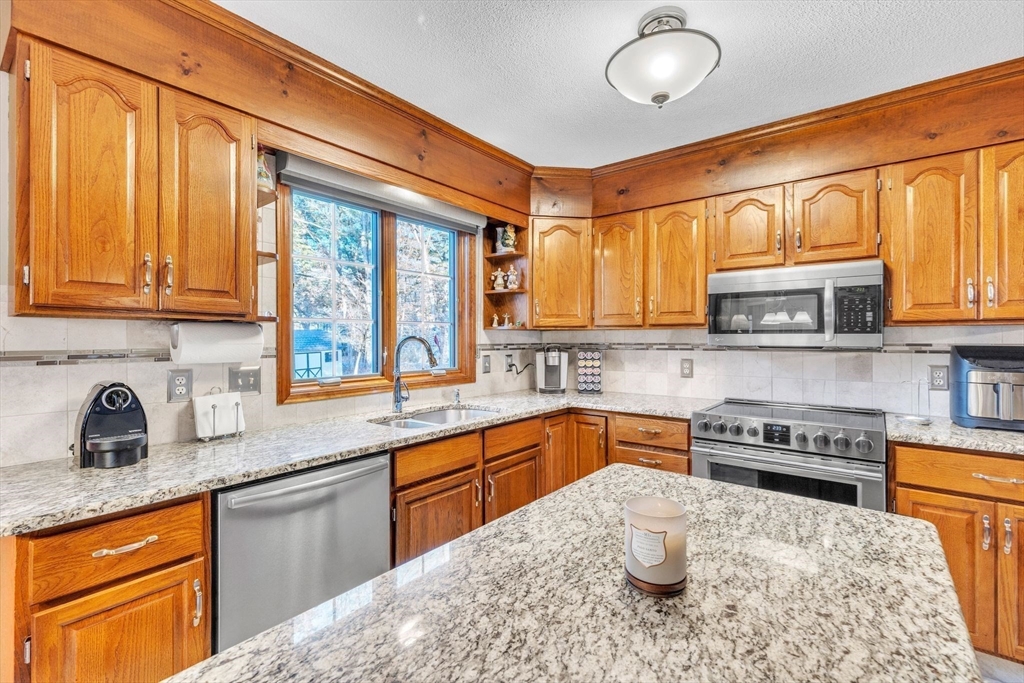 80 Soule Road Wilbraham, MA 01095 - Photo 11 of 33 Gallery Image 11