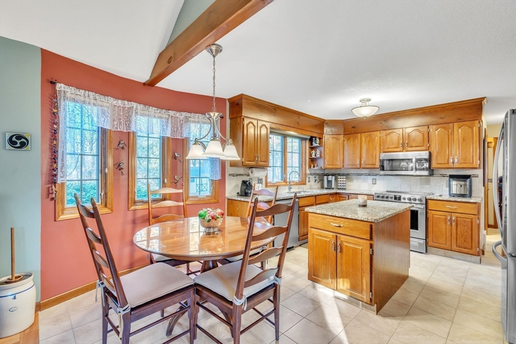 80 Soule Road Wilbraham, MA 01095 - Photo 8 of 33 Gallery Image 8