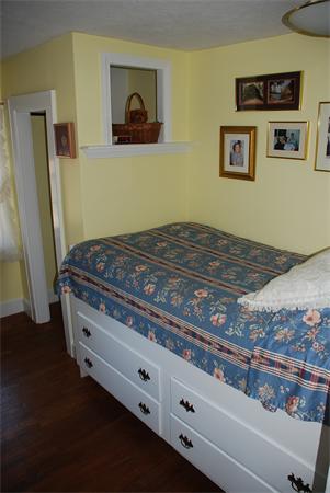 93 Argilla Road Andover, MA 01810 - Photo 9 of 28